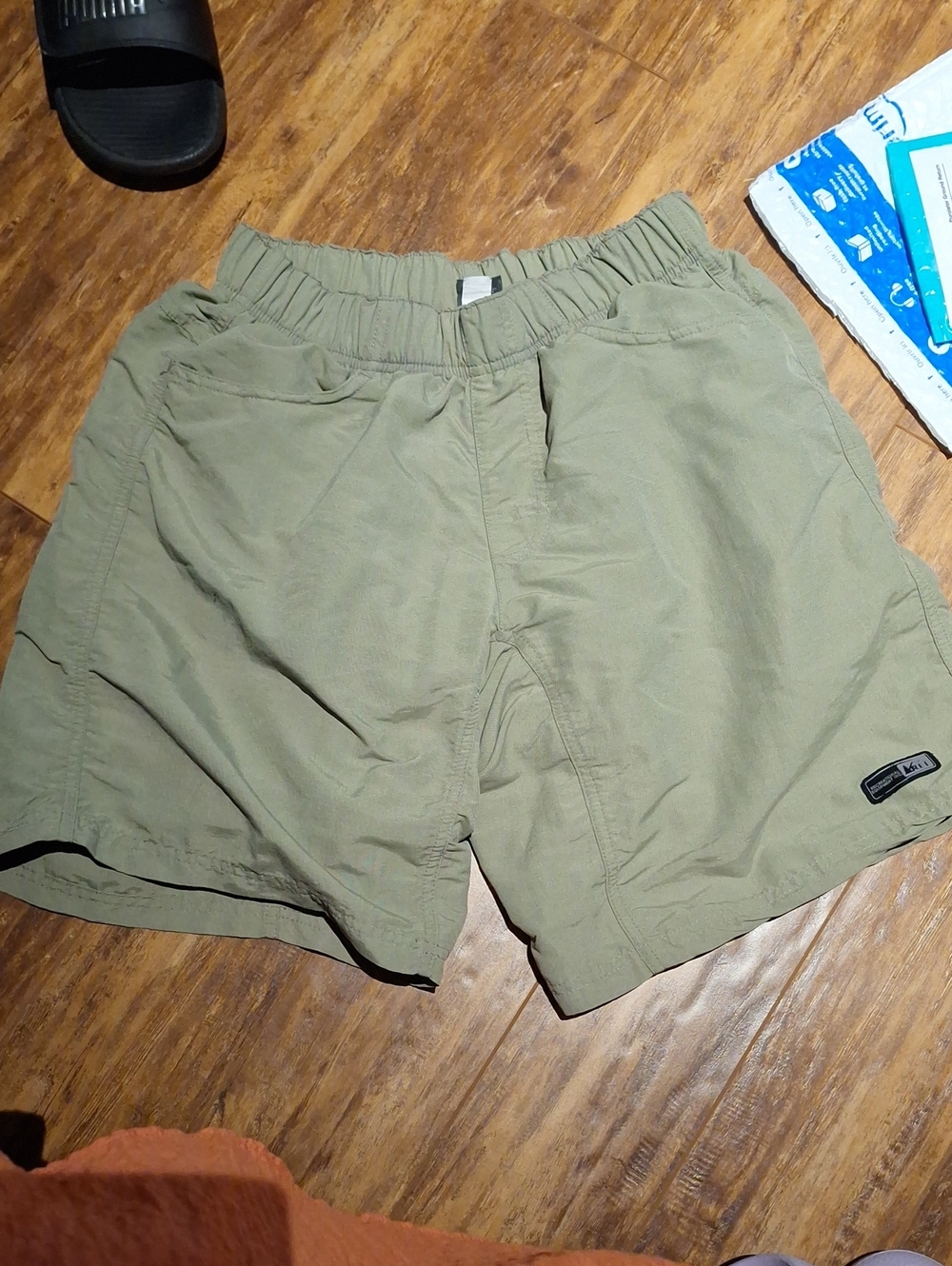 REI Men's Elastic-Waist Padded Hiking/biking Shorts - Olive Green